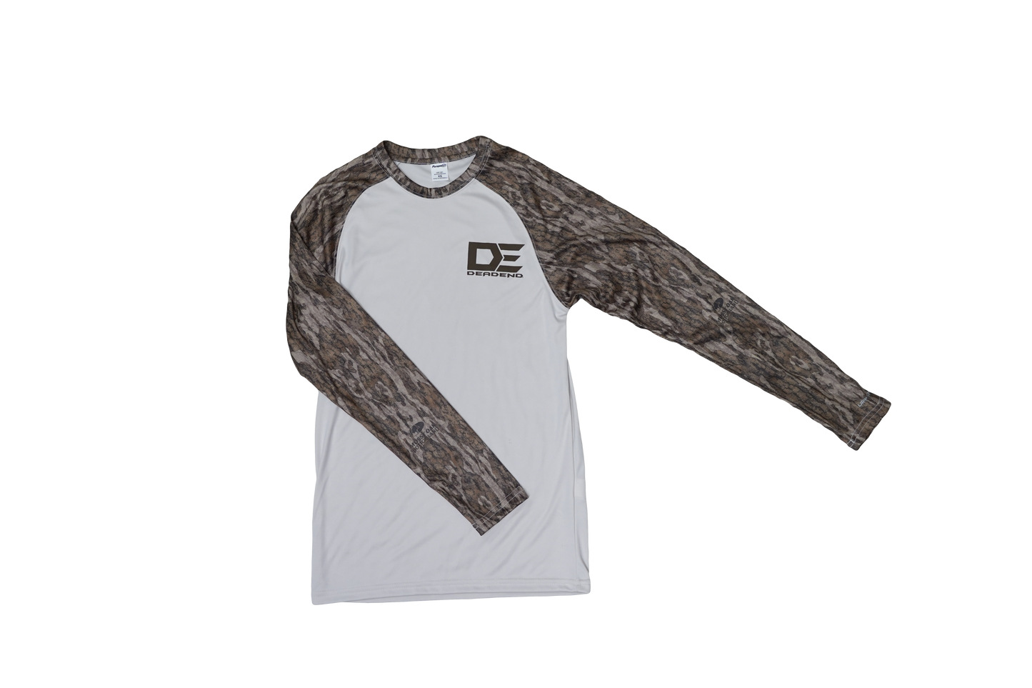 Paragon Men's Jackson Mossy Oak New Bottomland Colorblocked Long Sleeve Moisture Wicking T-Shirt With Left Chest DE Logo